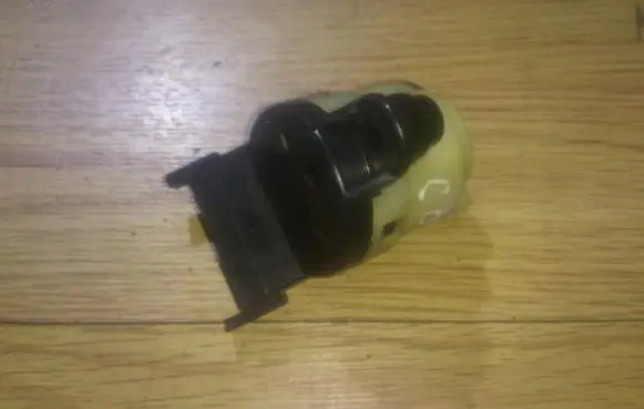 Mitsubishi Colt Ignition lock contact 