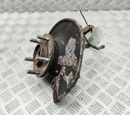 Mitsubishi Outlander Front wheel hub 3870A007