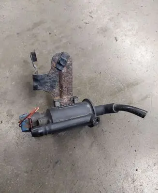 Opel Vectra C Vacuum valve 6122p1