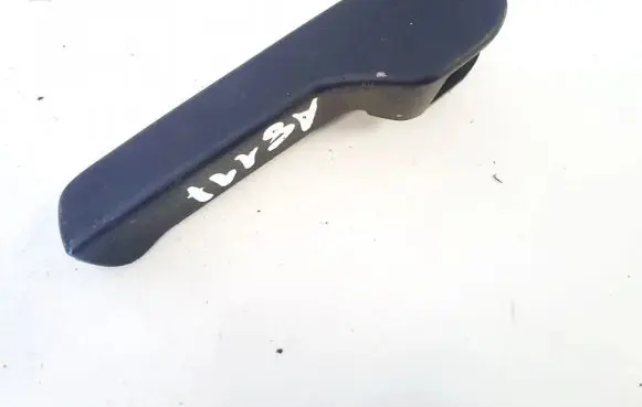 Volkswagen Golf Plus Engine bonnet (hood) release handle 1j1823533c