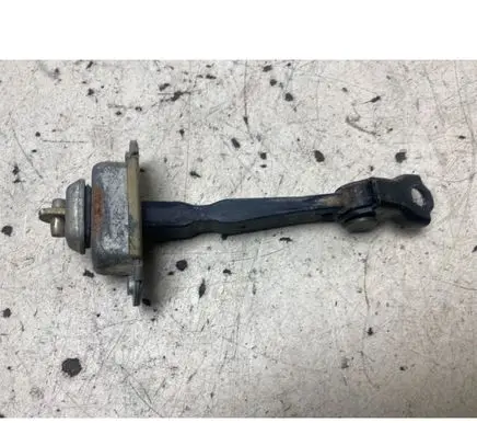 Nissan X-Trail T30 Rear door check strap stopper 