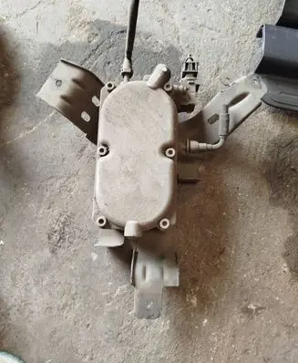 Opel Antara Fuel filter housing 
