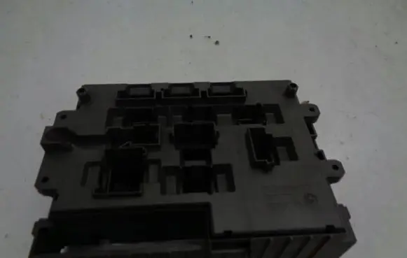 BMW 5 G30 G31 Fuse module 911944505 51167174966