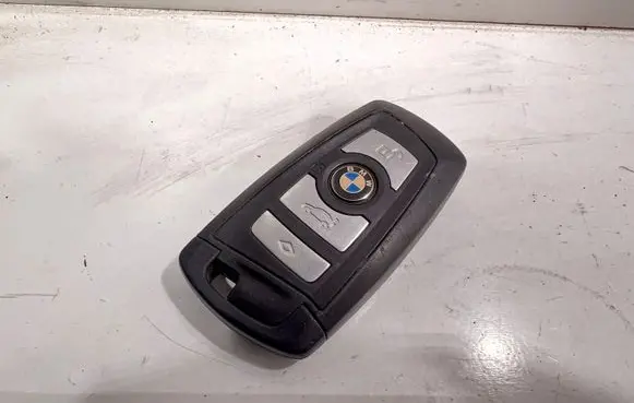 BMW 5 F10 F11 Ignition key/card 