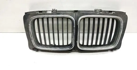 BMW 5 E34 Front bumper upper radiator grill 1973825 51131973825