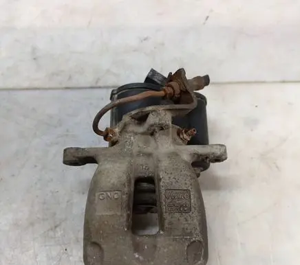 Volkswagen PASSAT B6 Rear brake caliper