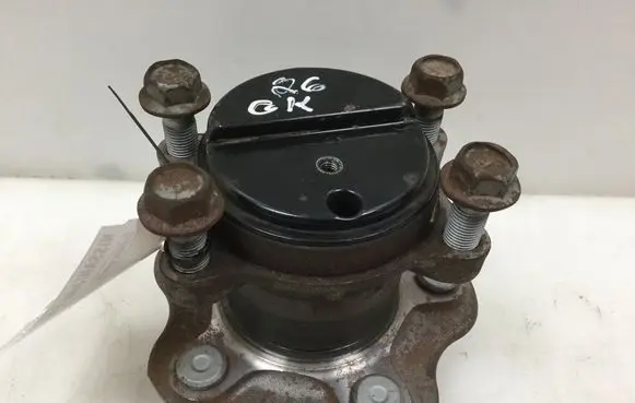 Nissan Juke I F15 Rear wheel ball bearing 