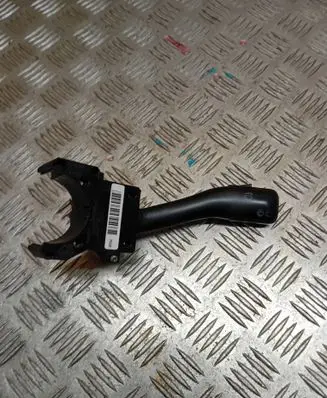 Volkswagen PASSAT B5.5 Wiper control stalk CZK0301202012 4B0953503F