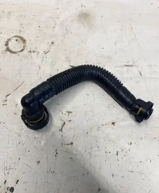 Ford Focus Breather/breather pipe/hose cm5g6k817cb 08214