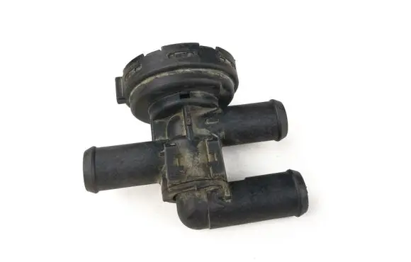 Opel Vectra B Coolant heater control valve 90566947 90566948