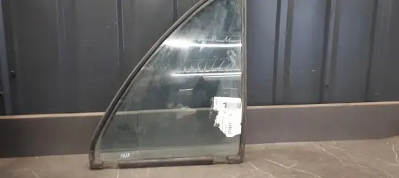 Hyundai Sonata DN8 Rear side window