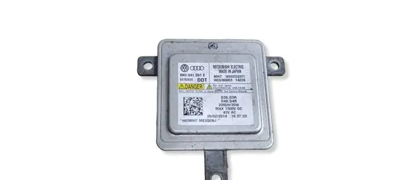 Volkswagen Touareg II Headlight ballast module Xenon 8K0941597E