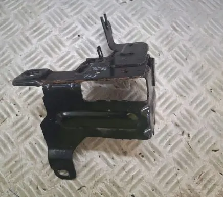 Peugeot 308 ABS pump bracket 