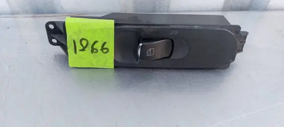 Mercedes-Benz Sprinter W906 Electric window control switch A9065451913 2222932 Q04ZGS002