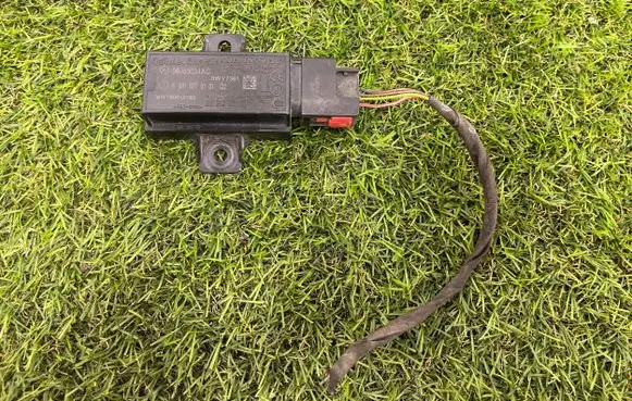 Mercedes-Benz S W221 Tire pressure control unit A0018275101 56053034AC