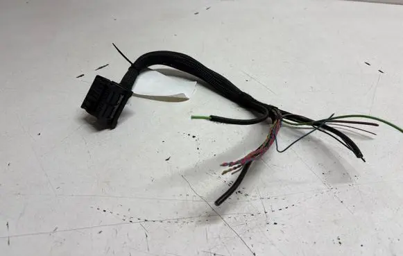 BMW 3 E92 E93 Sound system wiring loom 9192478