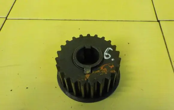 Opel Insignia A Timing chain sprocket 