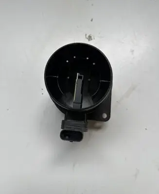 Volkswagen PASSAT B8 Mass air flow meter 04L906461B