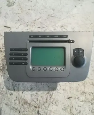 Seat Toledo III (5P) Radio/CD/DVD/GPS head unit 014SEZ1Z1Z3E1660181T