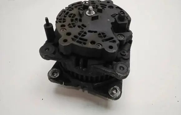 Volkswagen Crafter Generator/alternator 03G903025 14V180A