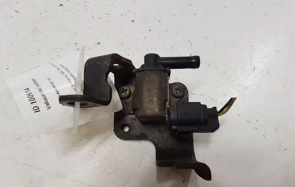 Honda Accord Vacuum valve K5T46681