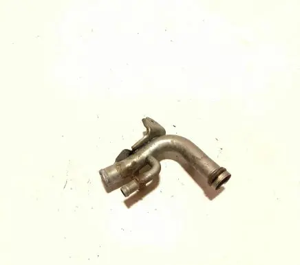 Nissan X-Trail T32 Engine coolant pipe/hose