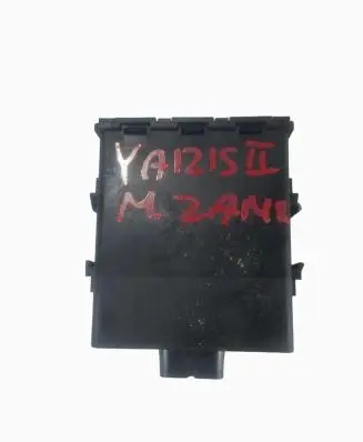 Toyota Yaris Door central lock control unit/module 897410D031