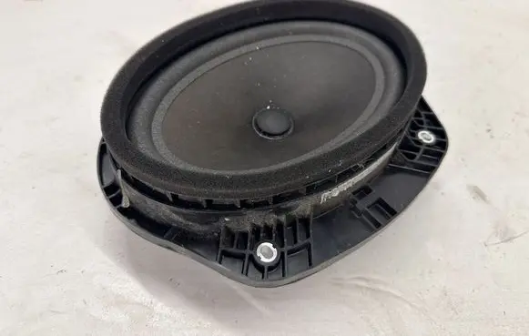 Chevrolet Camaro Front door speaker 23125286