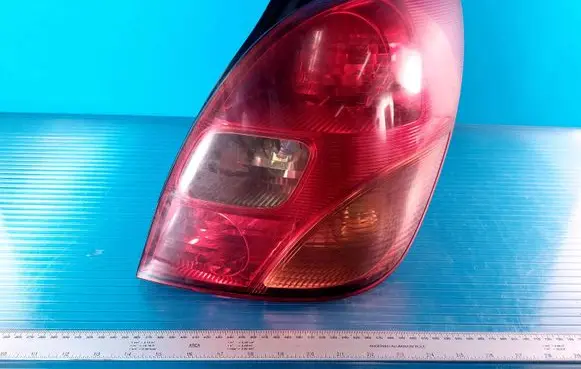Toyota Corolla Verso E121 Rear/tail lights 1827