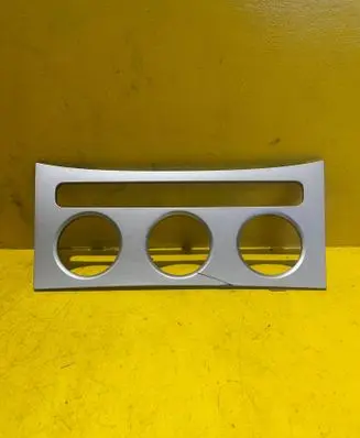 Volkswagen PASSAT B6 Climate control/heater control trim 3C0863100E