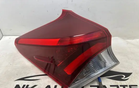 Toyota Auris E180 Rear/tail lights 02353