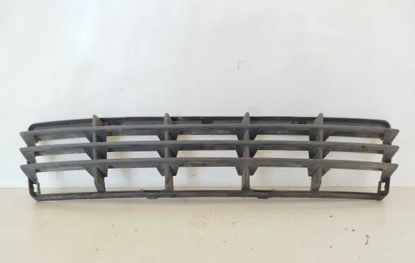 Volvo S40 Front bumper lower grill 30657006