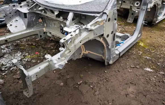 Citroen C5 Aircross Front quarter panel 