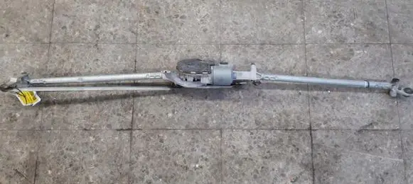 Opel Astra J Front wiper linkage 13262436