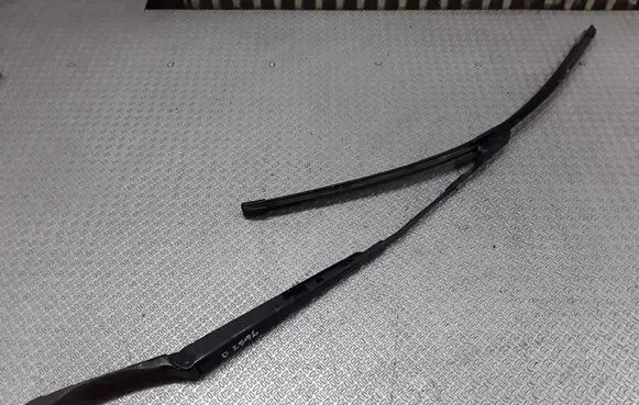 Opel Astra J Windshield/front glass wiper blade 