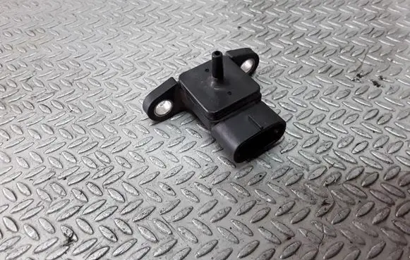 Toyota Avensis T220 Air pressure sensor 8942120210
