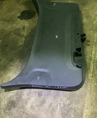 Opel Zafira C Tailgate/boot cover trim set 