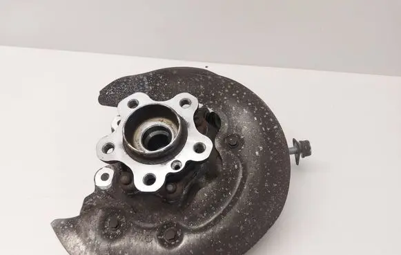 BMW 3 G20 G21 Rear wheel hub 6898483