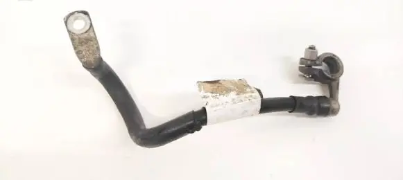 Volkswagen Tiguan Positive cable (battery)