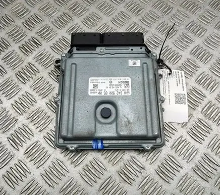Mercedes-Benz Vito Viano W639 Engine control unit/module A6429008500 0281016977