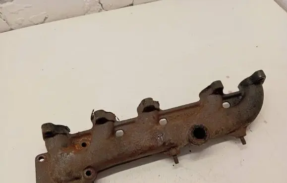 Volkswagen II LT Exhaust manifold 074253033N