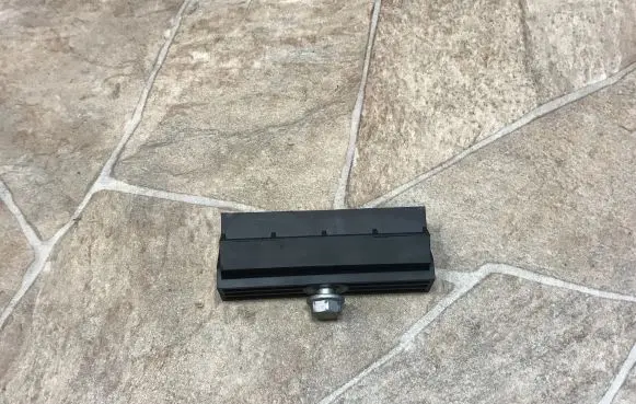 BMW 5 F10 F11 Battery bracket 7592923