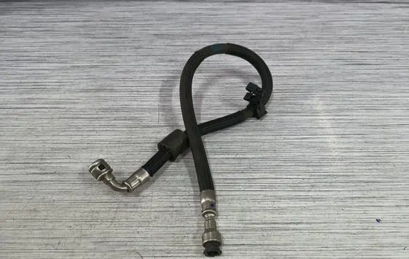 Mini Paceman (R61) Fuel line/pipe/hose 9810111 13539810111
