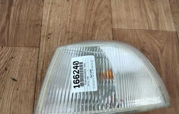 Volvo S40, V40 Front indicator light 