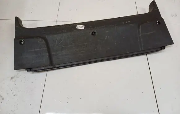 Other trunk/boot trim element