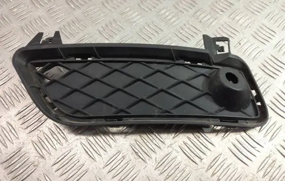 BMW X3 F25 Front bumper lower grill 7249595