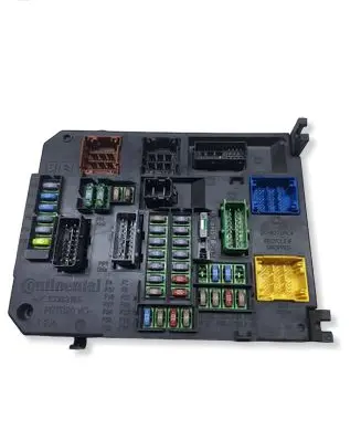 Peugeot 508 Fuse module 9664992380 S180121005G BSIQ0500