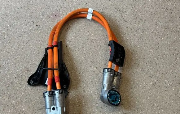 BMW X1 U11 High voltage cable 5A1C8D7