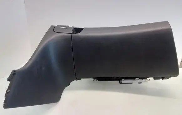 Mercedes-Benz E W211 Glove box