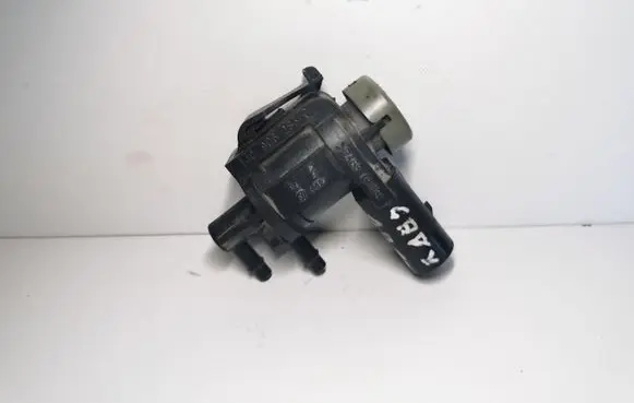 Volkswagen Caddy Turbo solenoid valve 1J0906283C